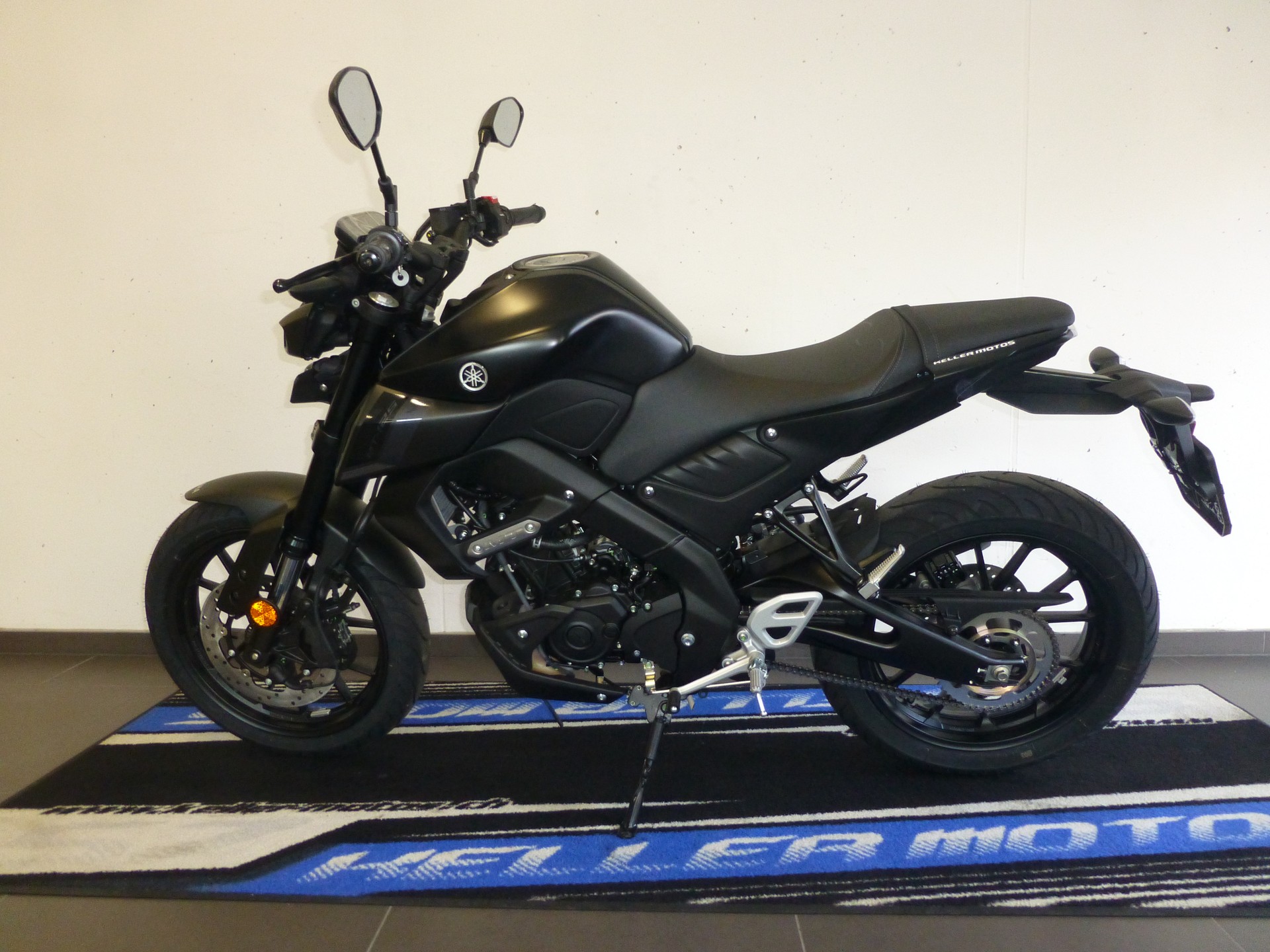 YAMAHA MT-125 ABS-image-2
