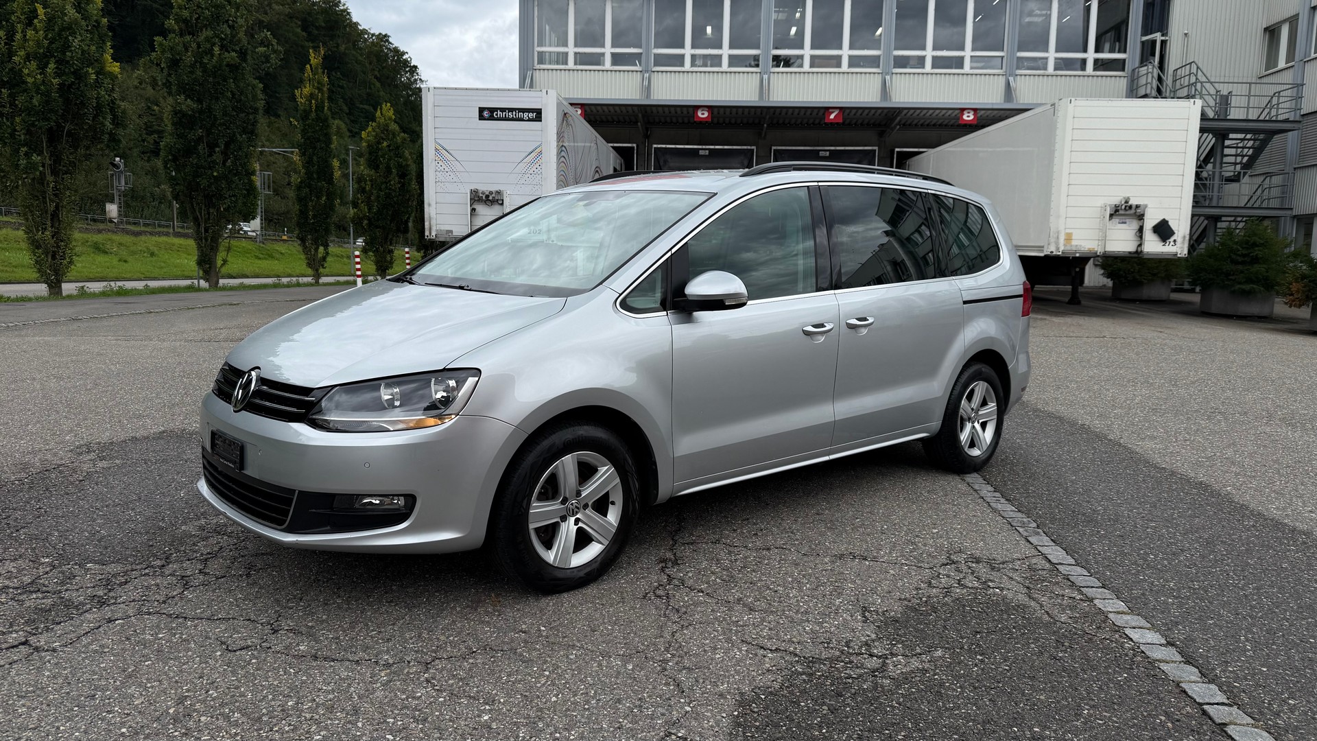 VW Sharan 1.4 TSI BMT Startline Comfortline-image-1
