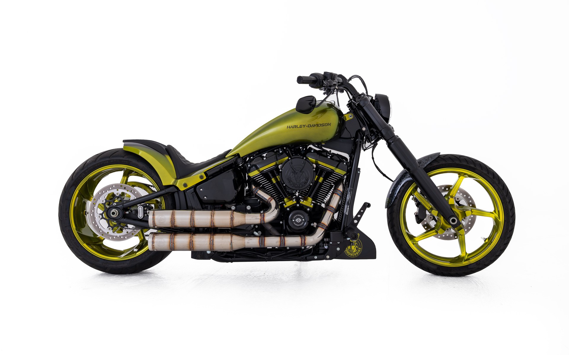 HARLEY-DAVIDSON FXBR Breakout 117-image-1