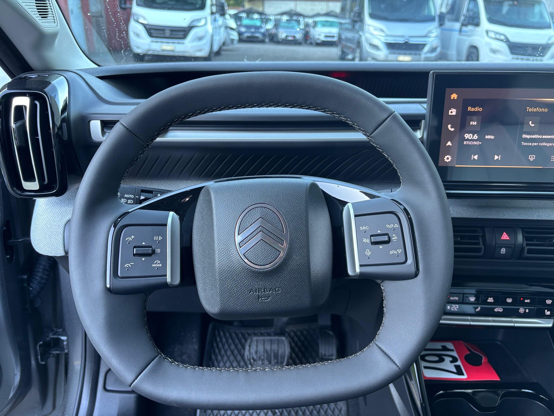 CITROEN e-C3 Aircross Max-image-9