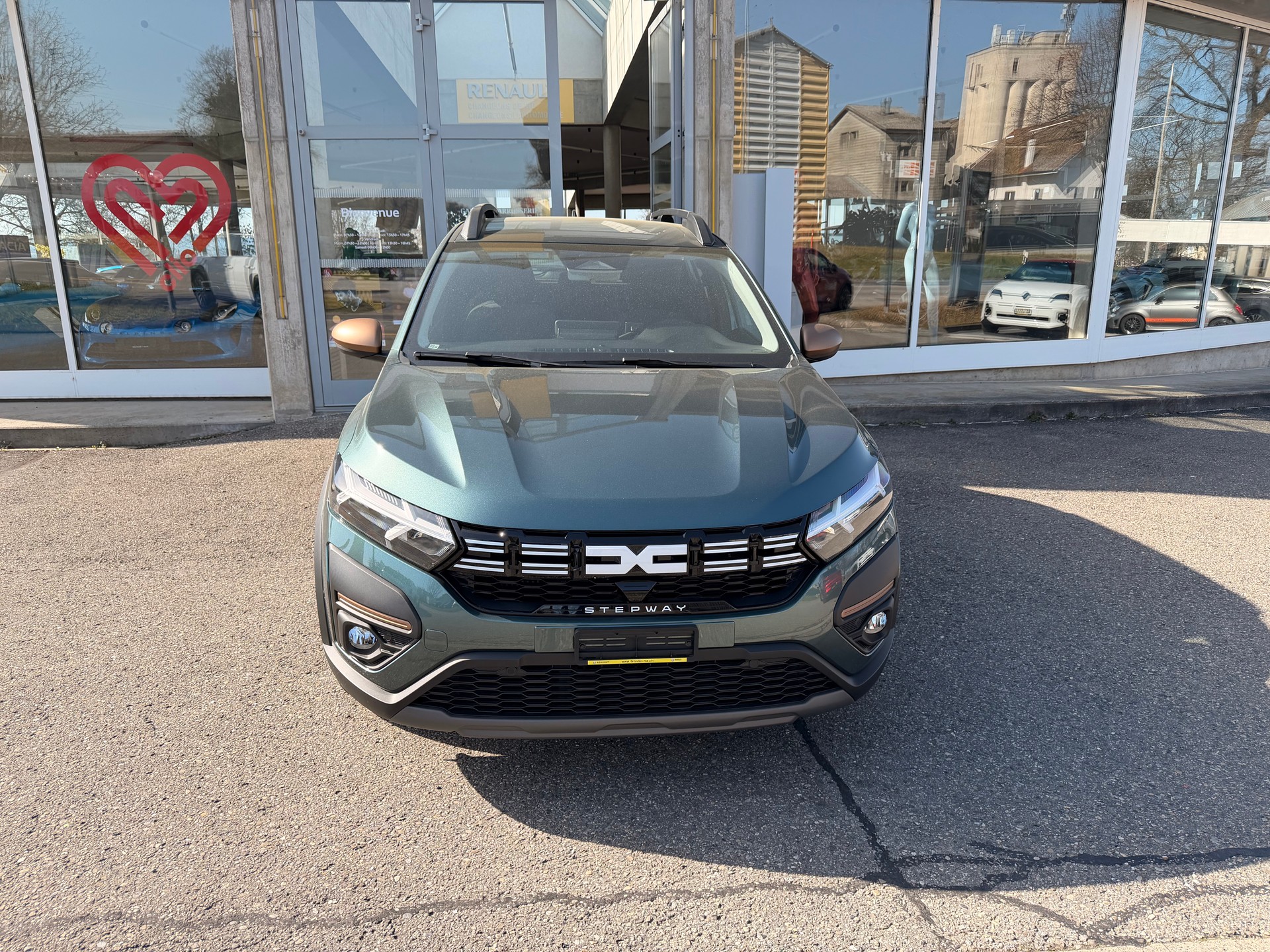 DACIA Sandero Stepway extreme+ TCe 90-image-1