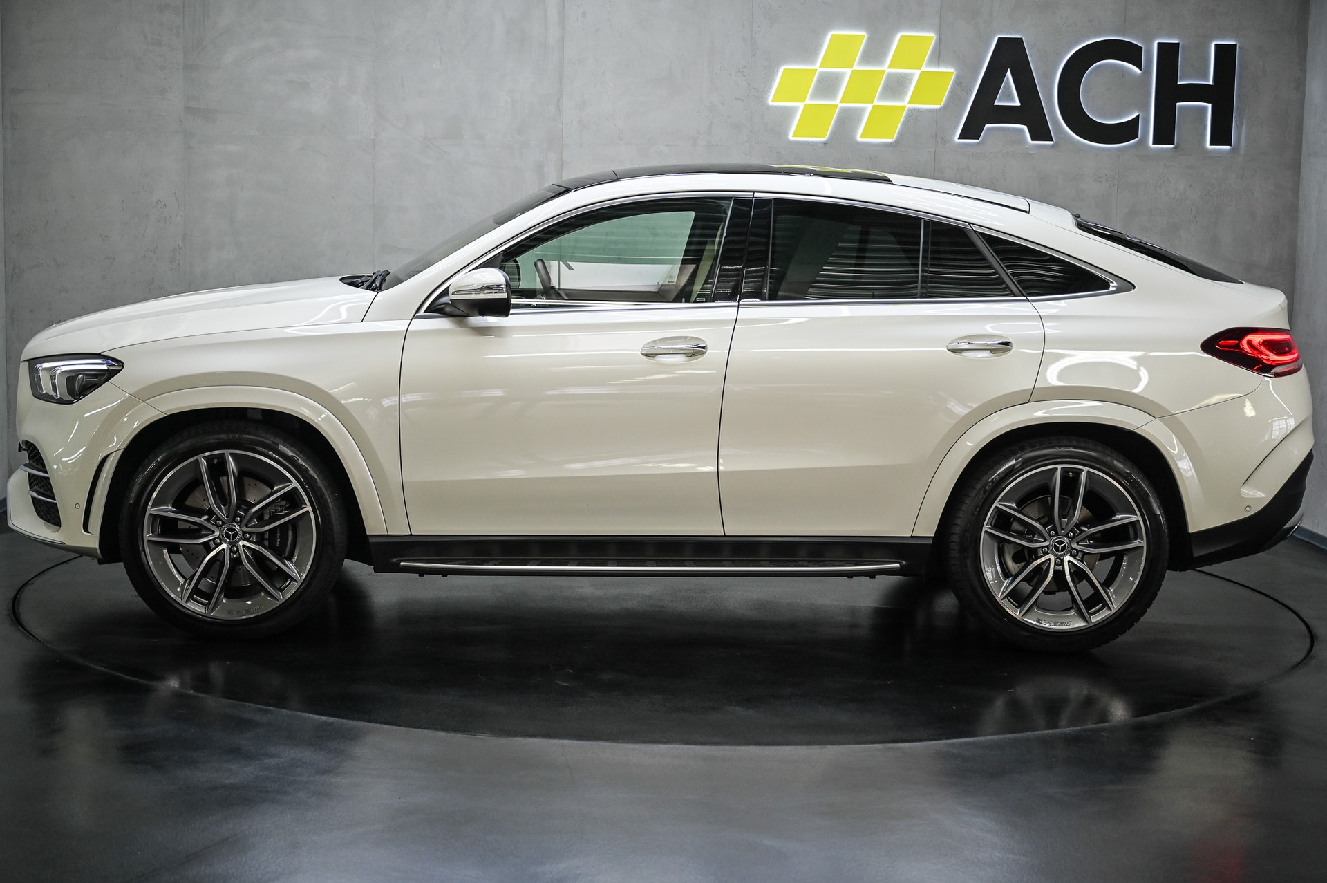 MERCEDES-BENZ GLE 400 d 4matic Coupé-image-4