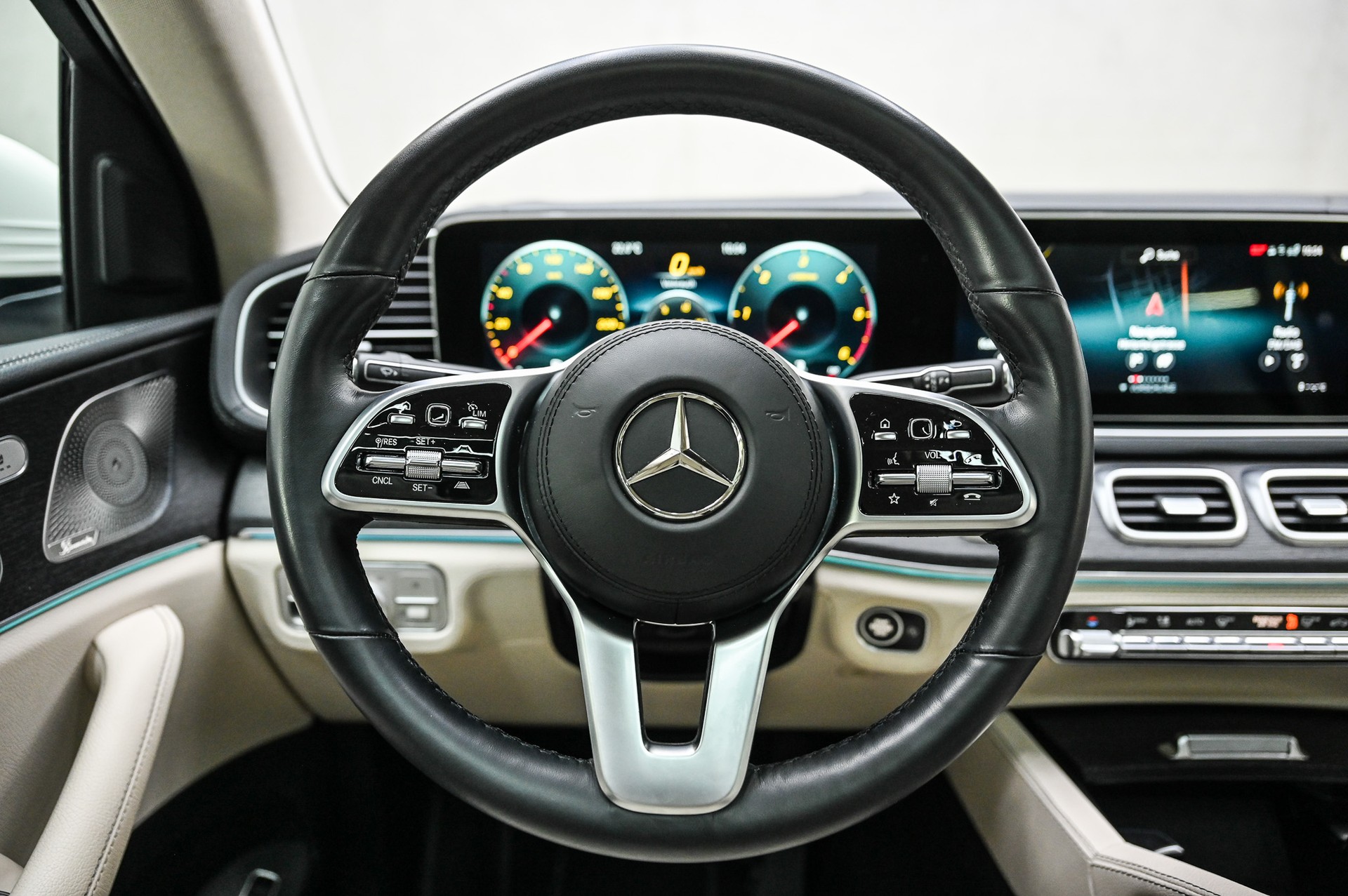 MERCEDES-BENZ GLE 400 d 4matic Coupé-image-17