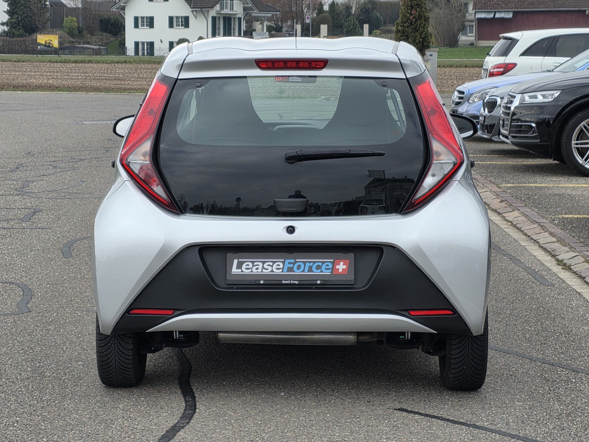 TOYOTA Aygo 1.0 VVT-i x-image-3