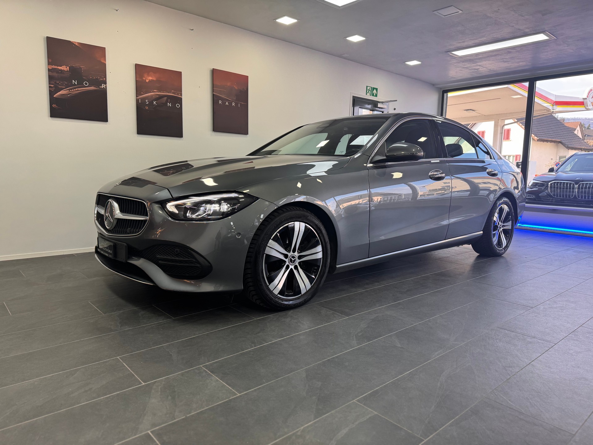 MERCEDES-BENZ C 200 Avantgarde Premium *LED High Performance / Metallic / 360 Kamera / Keyless GO / Ambientebeleuchtung / Fahrassistenz Plus*