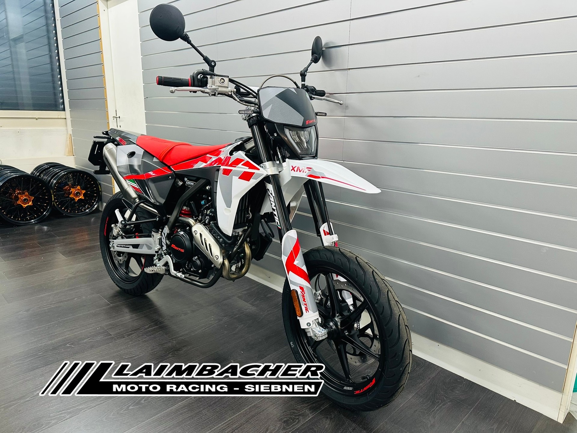 FANTIC XMF 125 Performance Motard-image-2