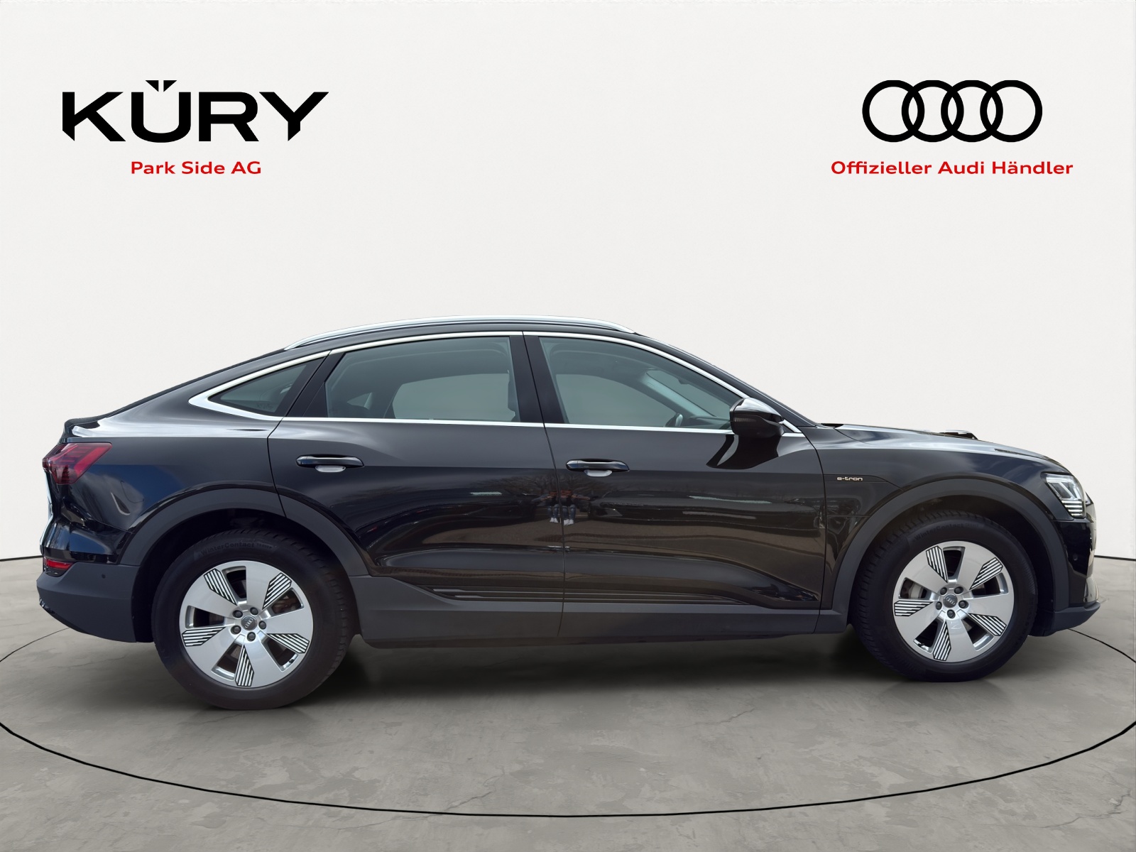 AUDI e-tron 55 Sportback quattro-showroom-element-2