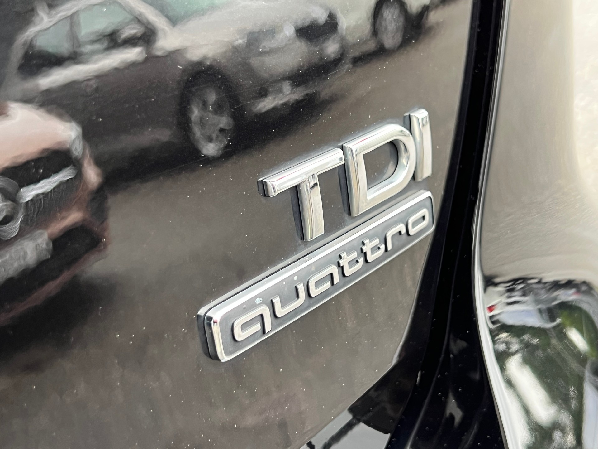 AUDI A4 Avant 2.0 TDI 190 Sport quattro S-Tronic-image-16