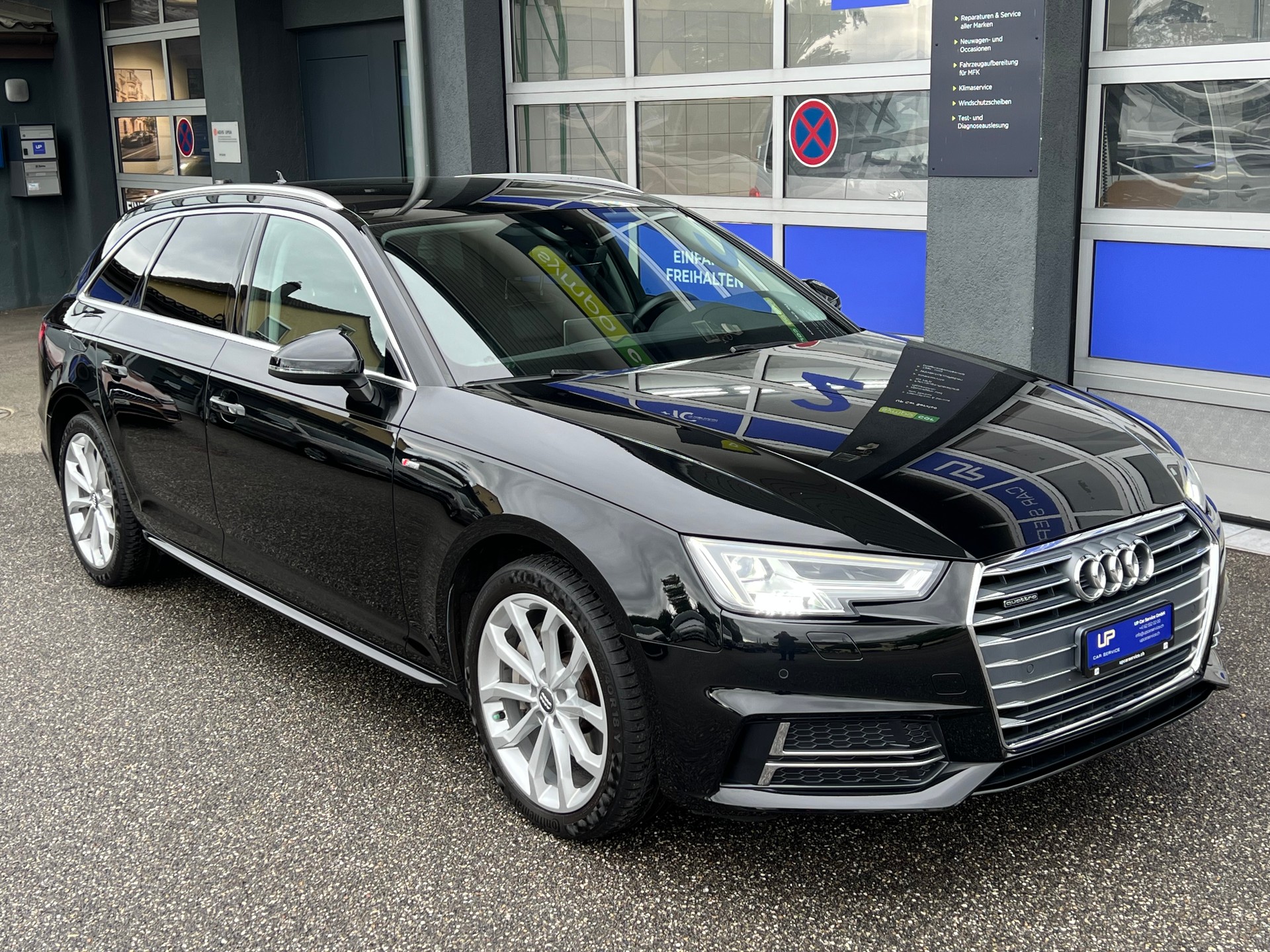 AUDI A4 Avant 2.0 TDI 190 Sport quattro S-Tronic-showroom-element-2
