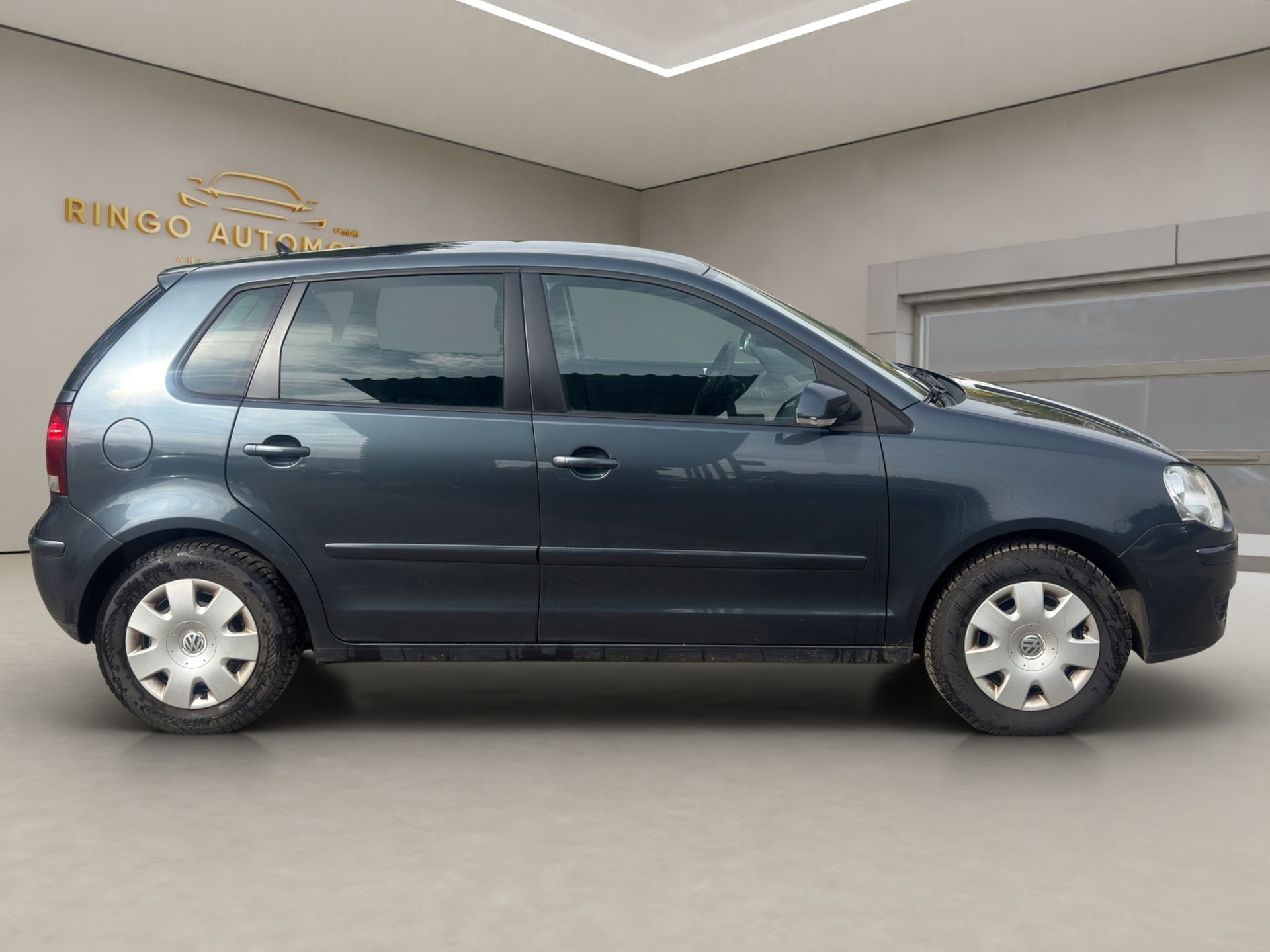 VW Polo 1.4 16V Trendline-image-7