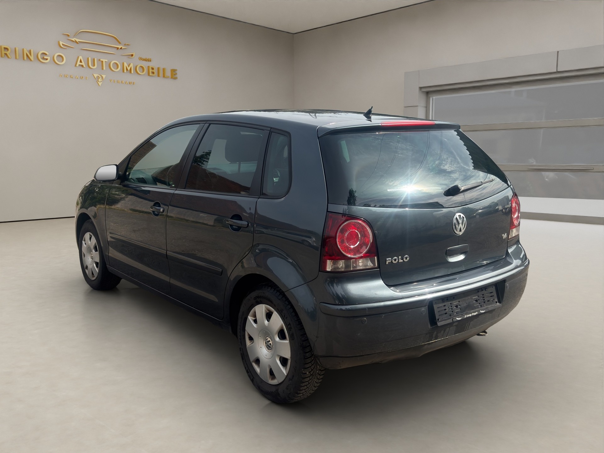 VW Polo 1.4 16V Trendline-image-4