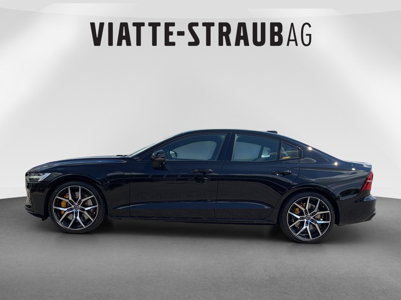 VOLVO S60 2.0 T8 TE Polestar eAWD-showroom-element-1