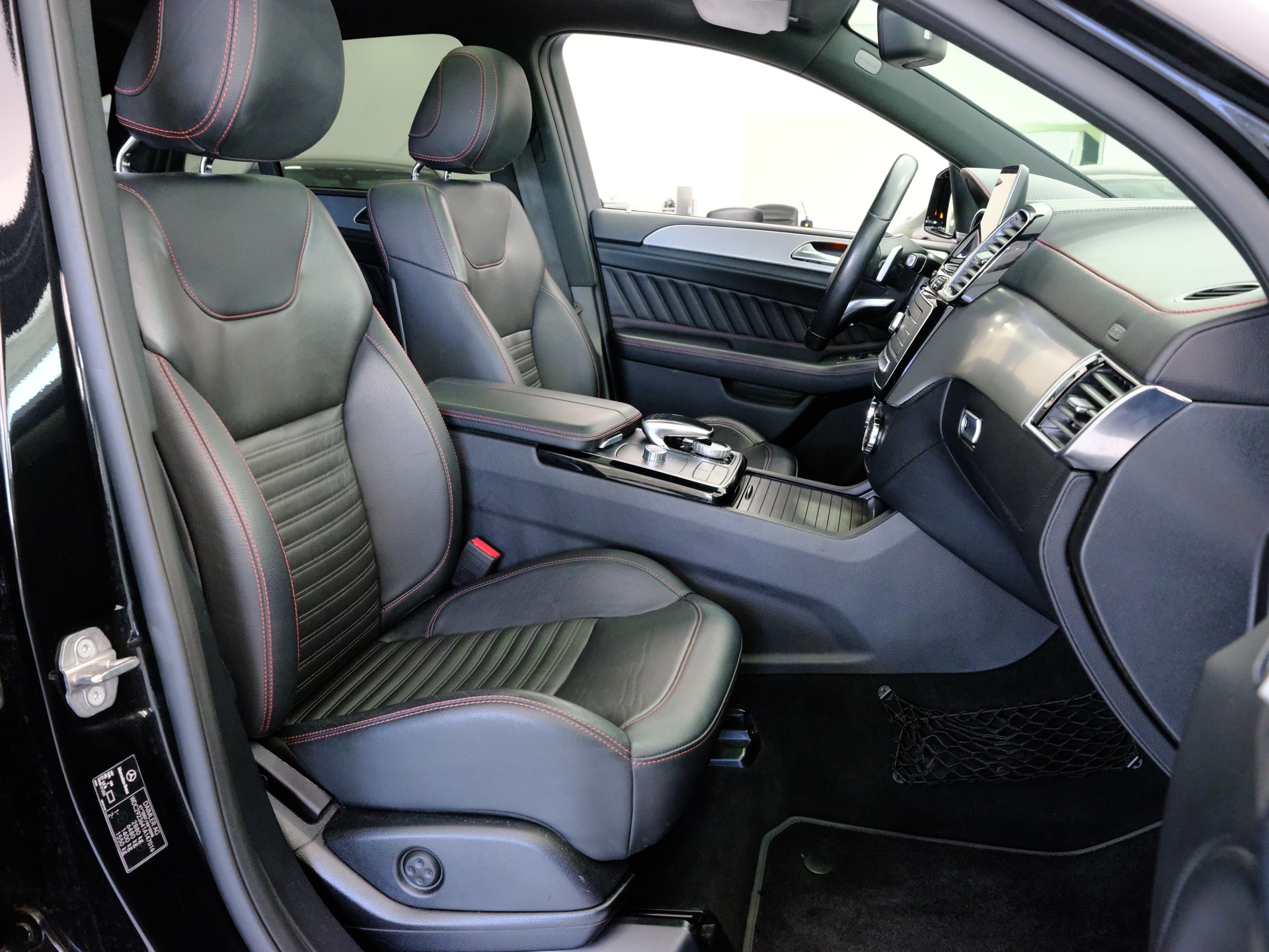 MERCEDES-BENZ GLE Coupé 43 AMG 4Matic 9G-Tronic-image-15