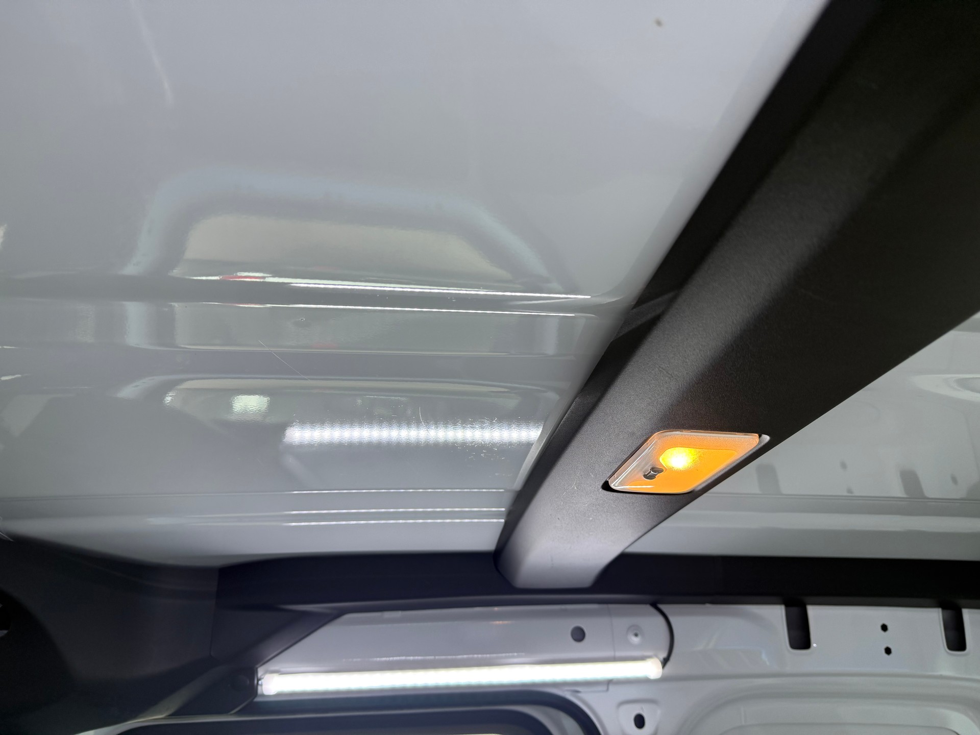 RENAULT Kangoo Van 1.5 dCi 95 Extra-image-6