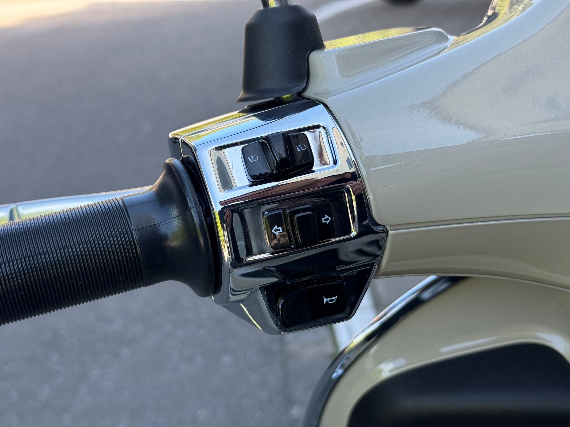 PIAGGIO Vespa 125 Primavera 2026 Keyless Go & LCD Display-image-9