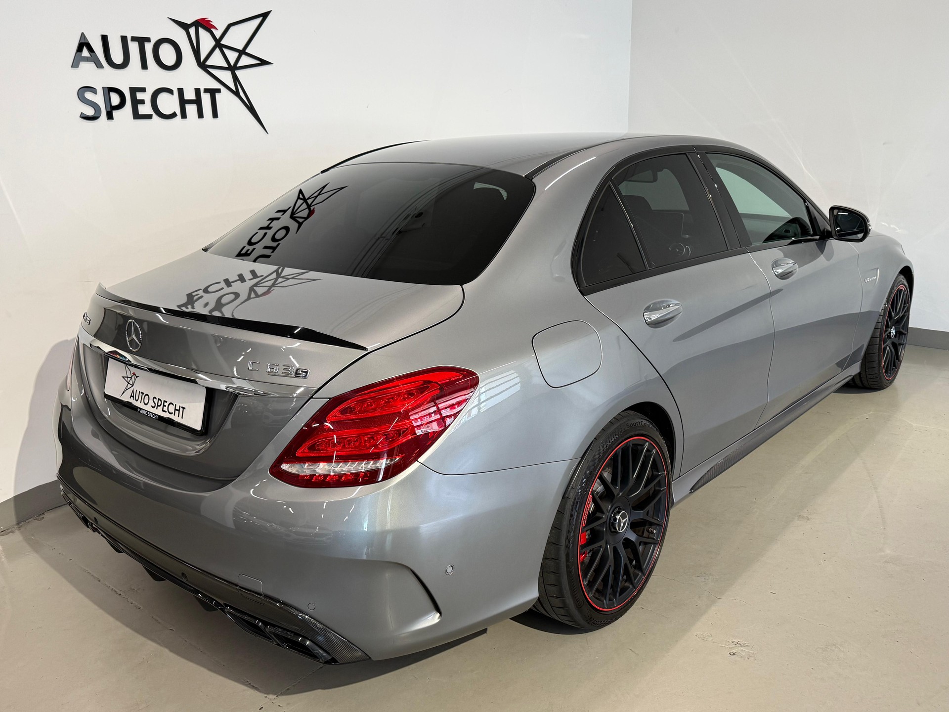 MERCEDES-BENZ C 63 S AMG Edition 1 Speedshift-image-4