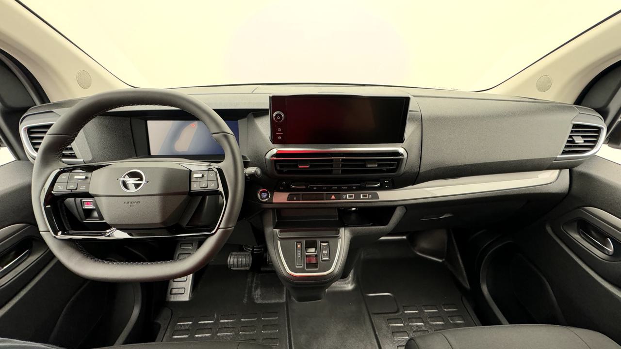 OPEL Vivaro Cargo 2.2 D s/s M-image-5