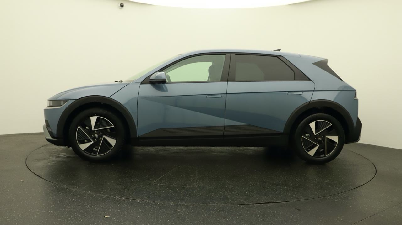 HYUNDAI Ioniq 5 Limited 84kWh-showroom-element-1