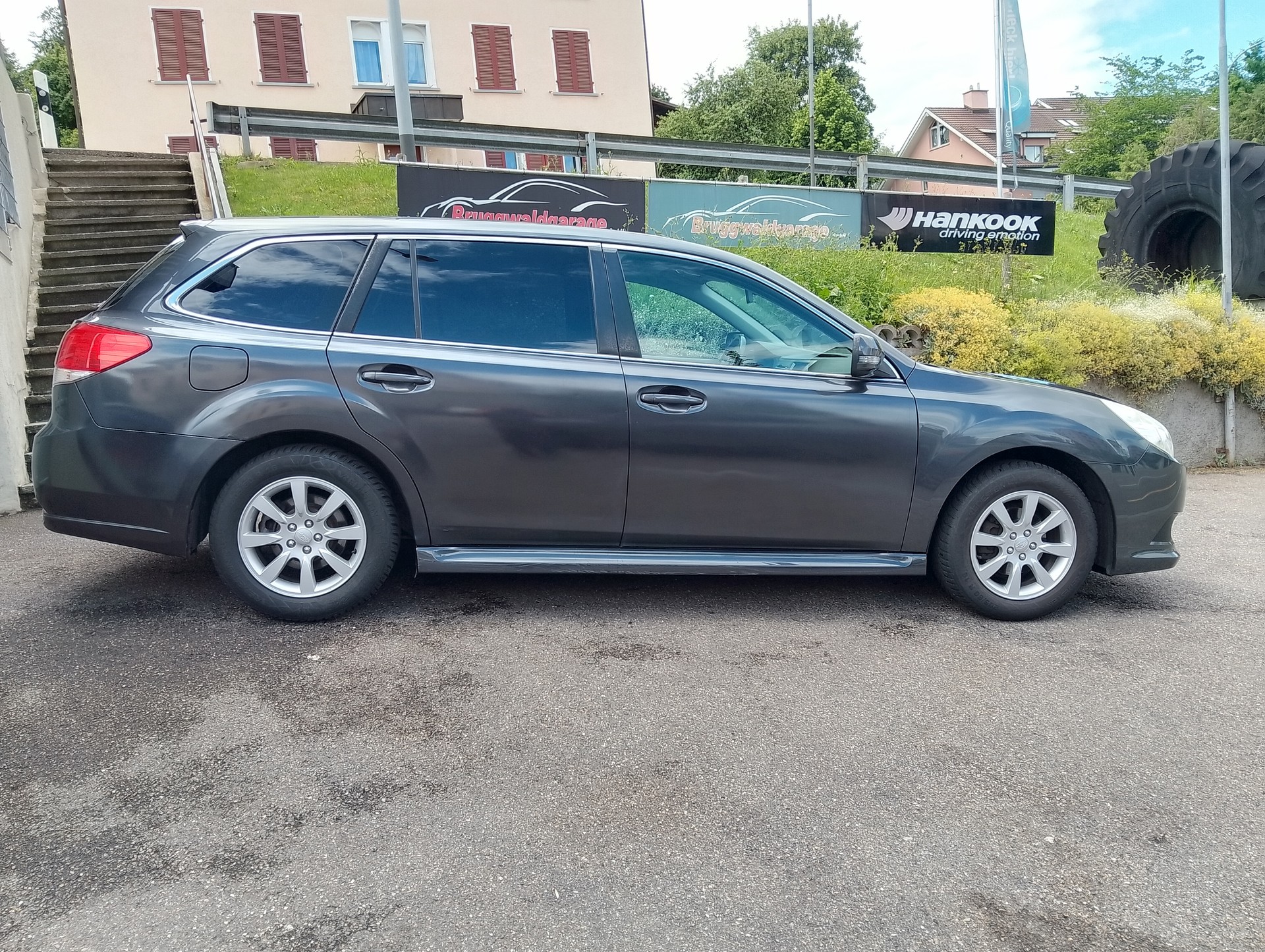 SUBARU Legacy 2.0i Swiss AWD-image-5