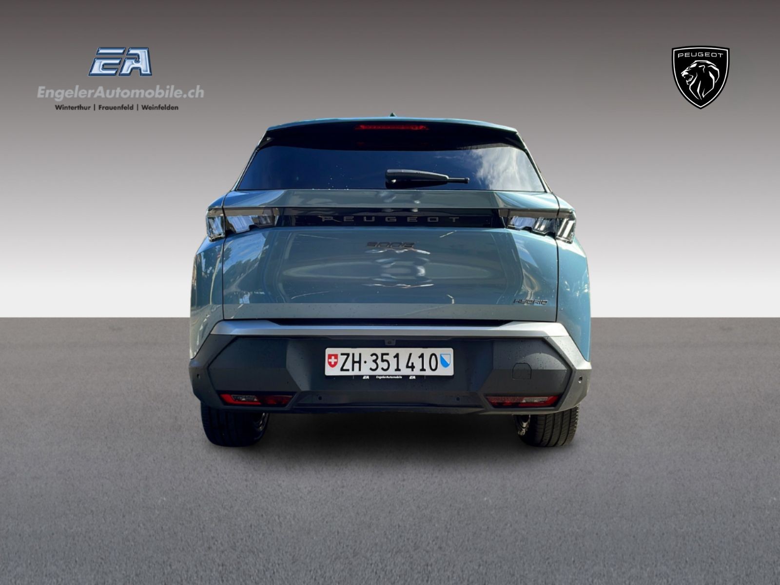 PEUGEOT 5008 1.2 Hybrid Allure-image-4