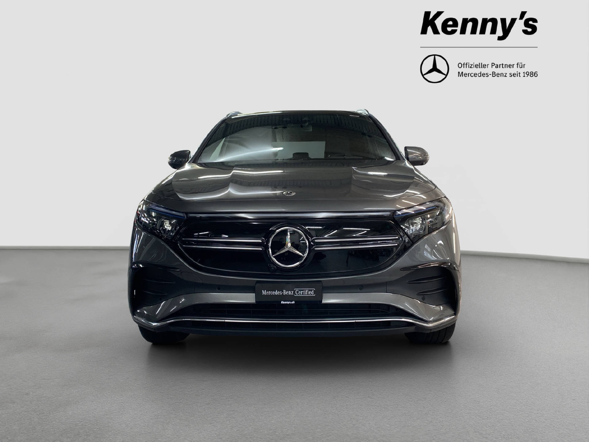 MERCEDES-BENZ EQA 350 Swiss Star AMG Line 4MATIC-showroom-element-1