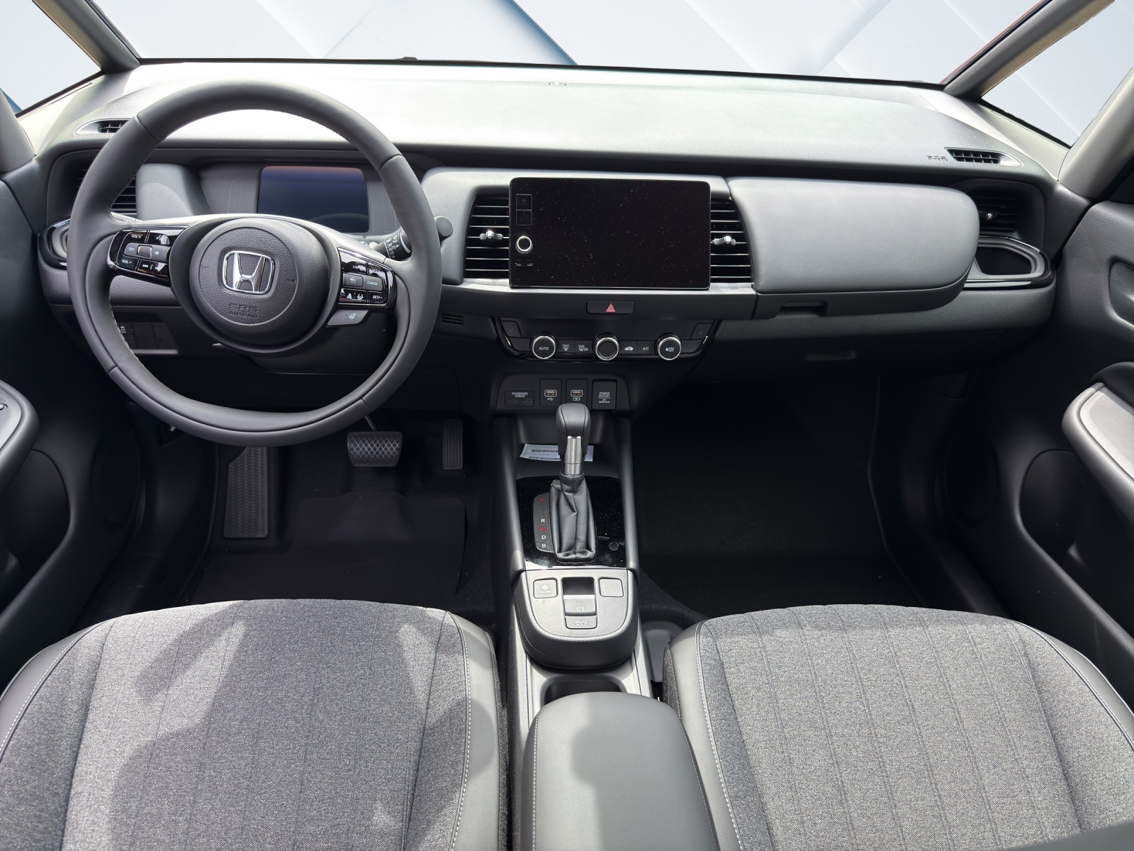 HONDA Jazz 1.5 i-MMD Advance, Leasing Aktion 1.9 %-image-11