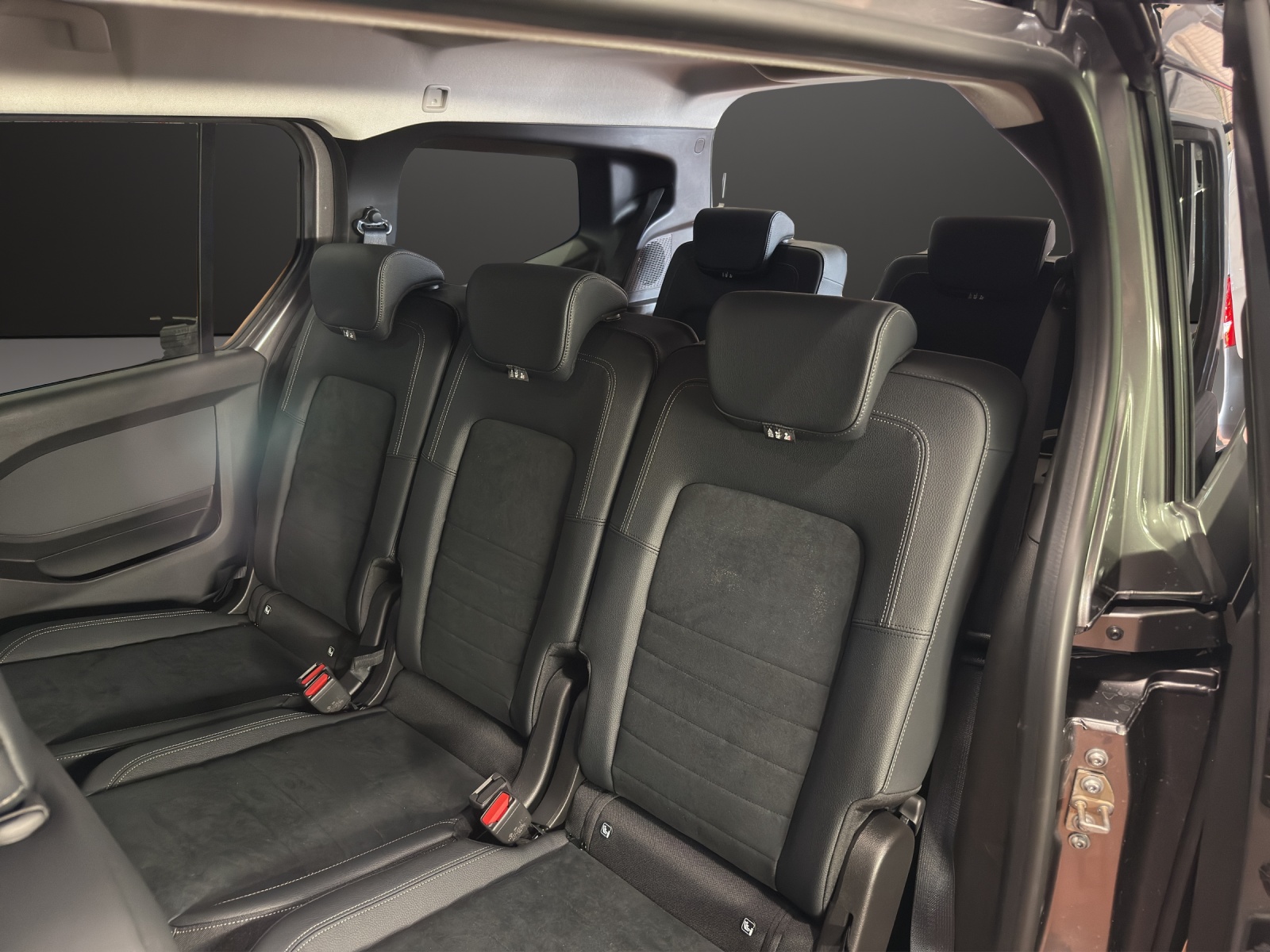 MERCEDES-BENZ EQT 45kWh Premium Plus Lang-image-7