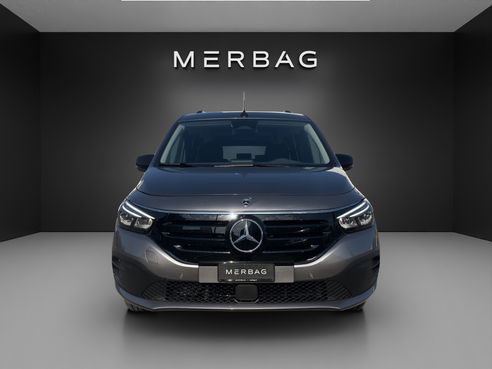 MERCEDES-BENZ EQT 45kWh Premium Plus Lang-image-5