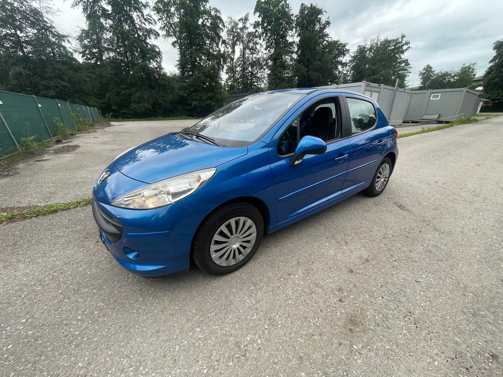 PEUGEOT 207-image-3