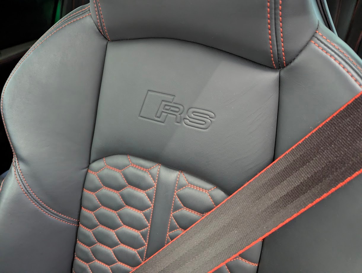 AUDI RS4 Avant 2.9 V6 TFSI quattro T-Tronic*FULL DYNAMIC BLACK-PACK+ DRC PANO HEAD-UP MASSAGE AGA 360CAM*-image-6