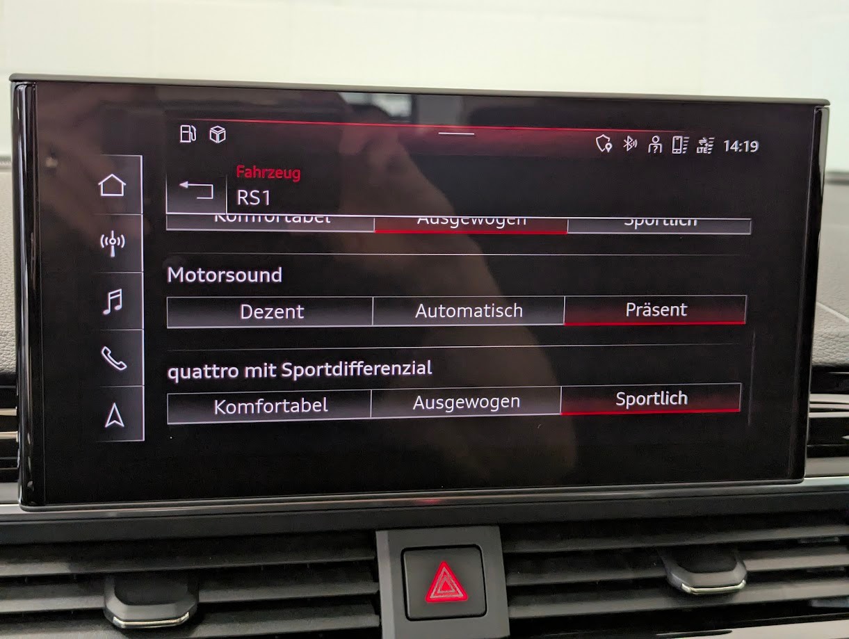 AUDI RS4 Avant 2.9 V6 TFSI quattro T-Tronic*FULL DYNAMIC BLACK-PACK+ DRC PANO HEAD-UP MASSAGE AGA 360CAM*-image-16