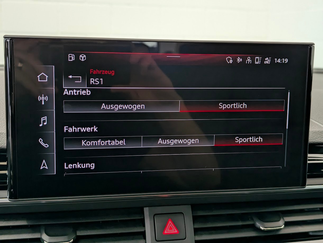 AUDI RS4 Avant 2.9 V6 TFSI quattro T-Tronic*FULL DYNAMIC BLACK-PACK+ DRC PANO HEAD-UP MASSAGE AGA 360CAM*-image-15