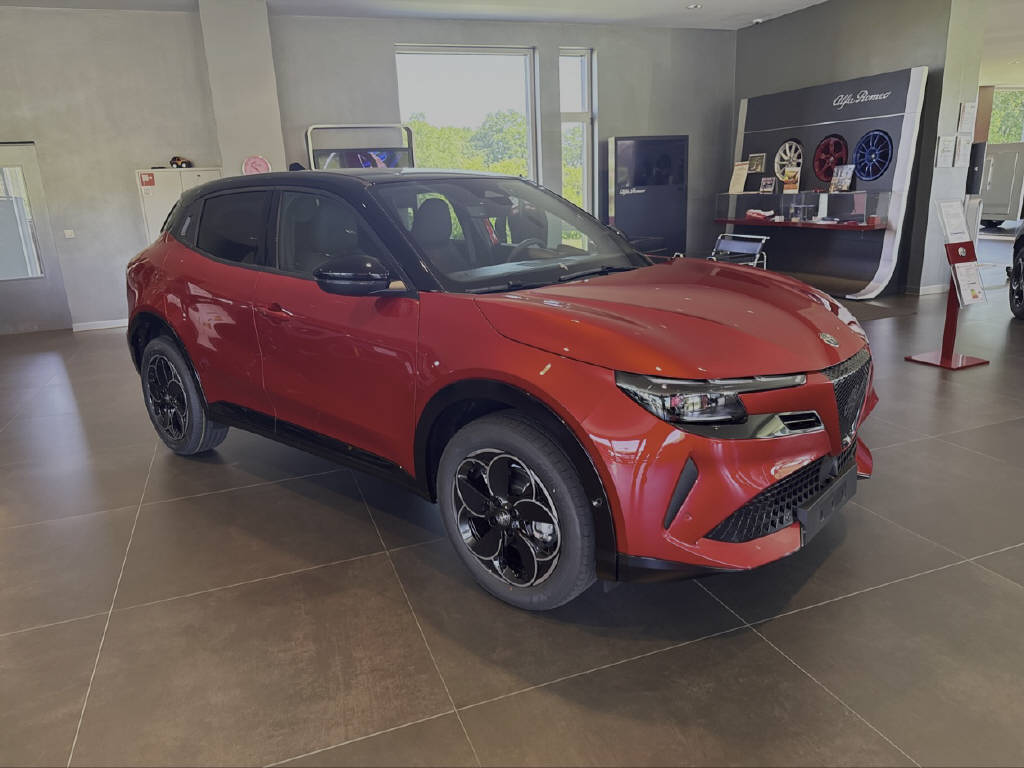 ALFA ROMEO Junior 1.2 TI-showroom-element-1