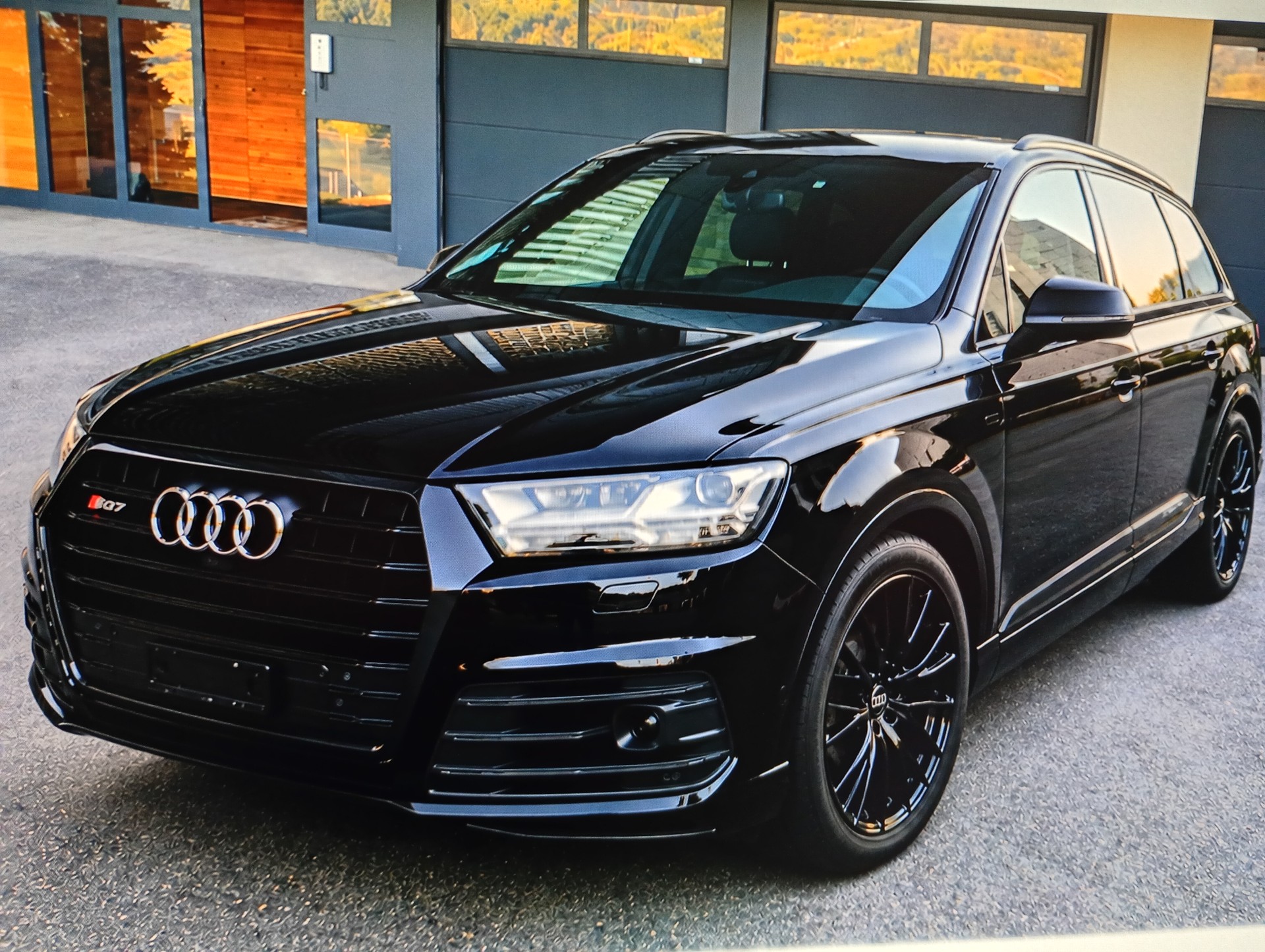 AUDI SQ7 4.0 TDI quattro tiptronic