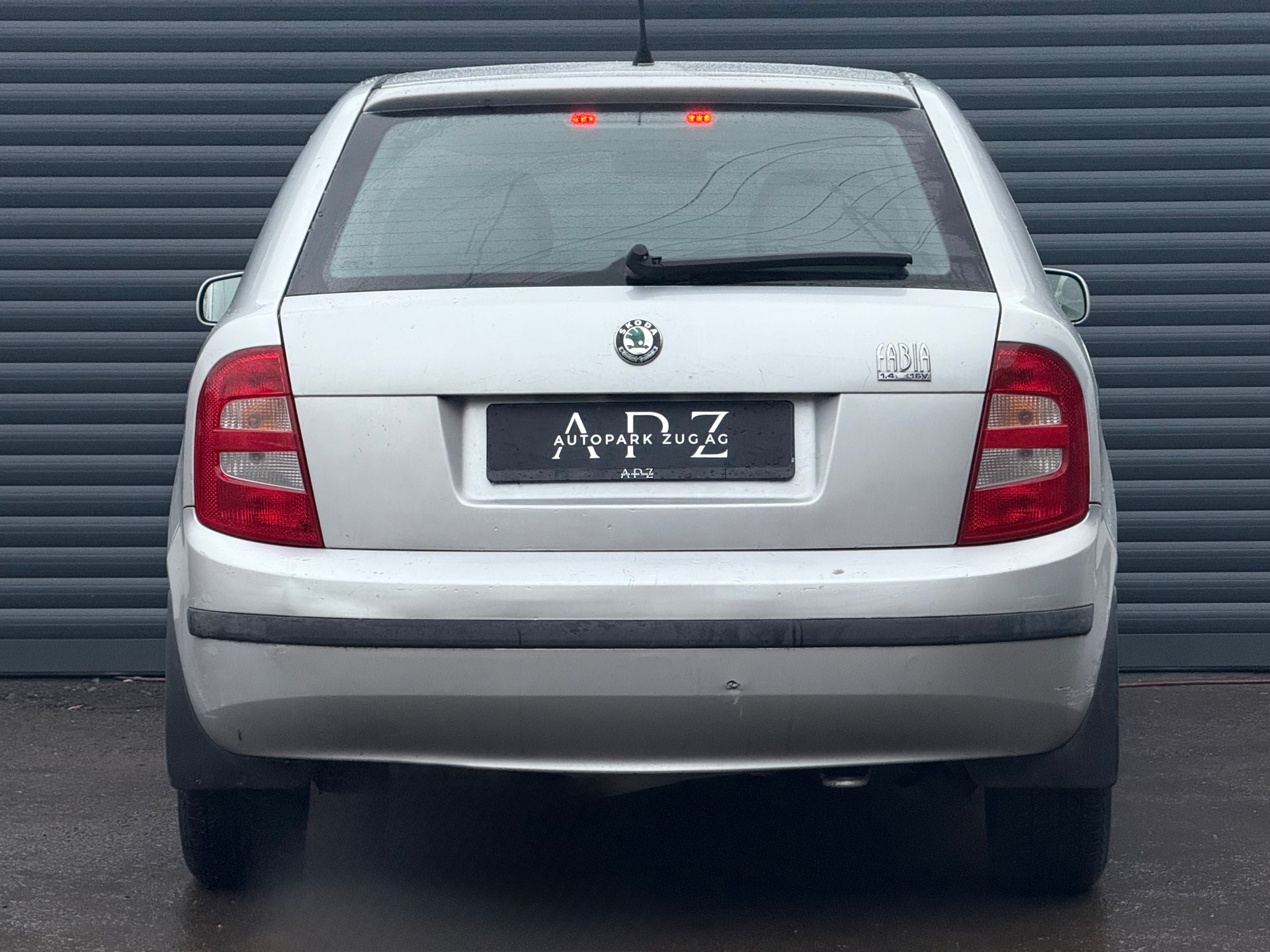 SKODA Fabia 1.4 16V Comfort Frisch ab MFk-image-5