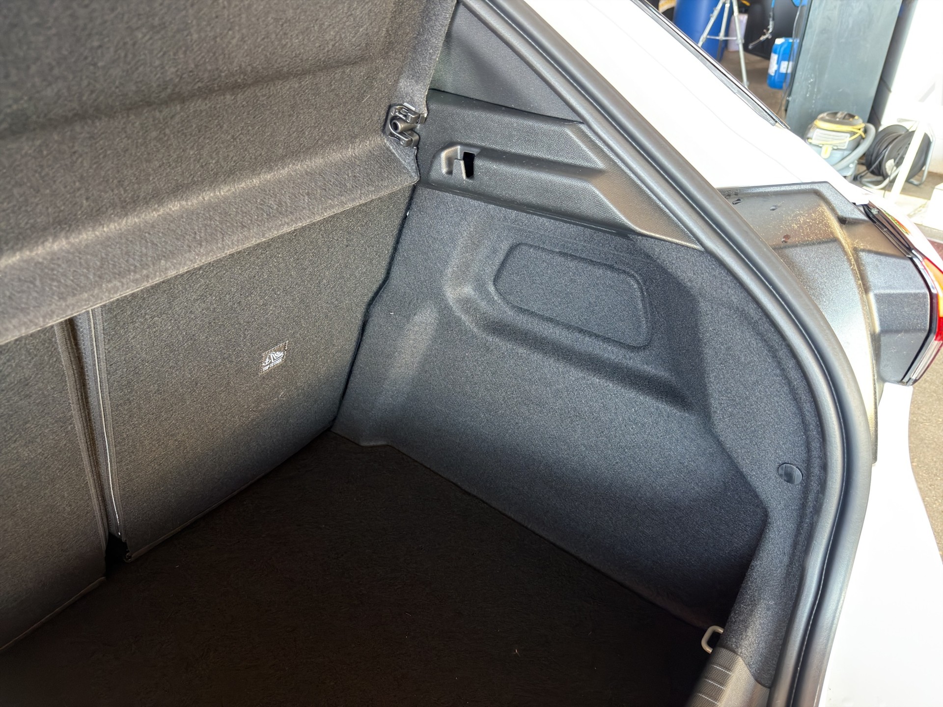 OPEL Corsa-e 156 GS Pack Komfort 3 Phaser-image-29