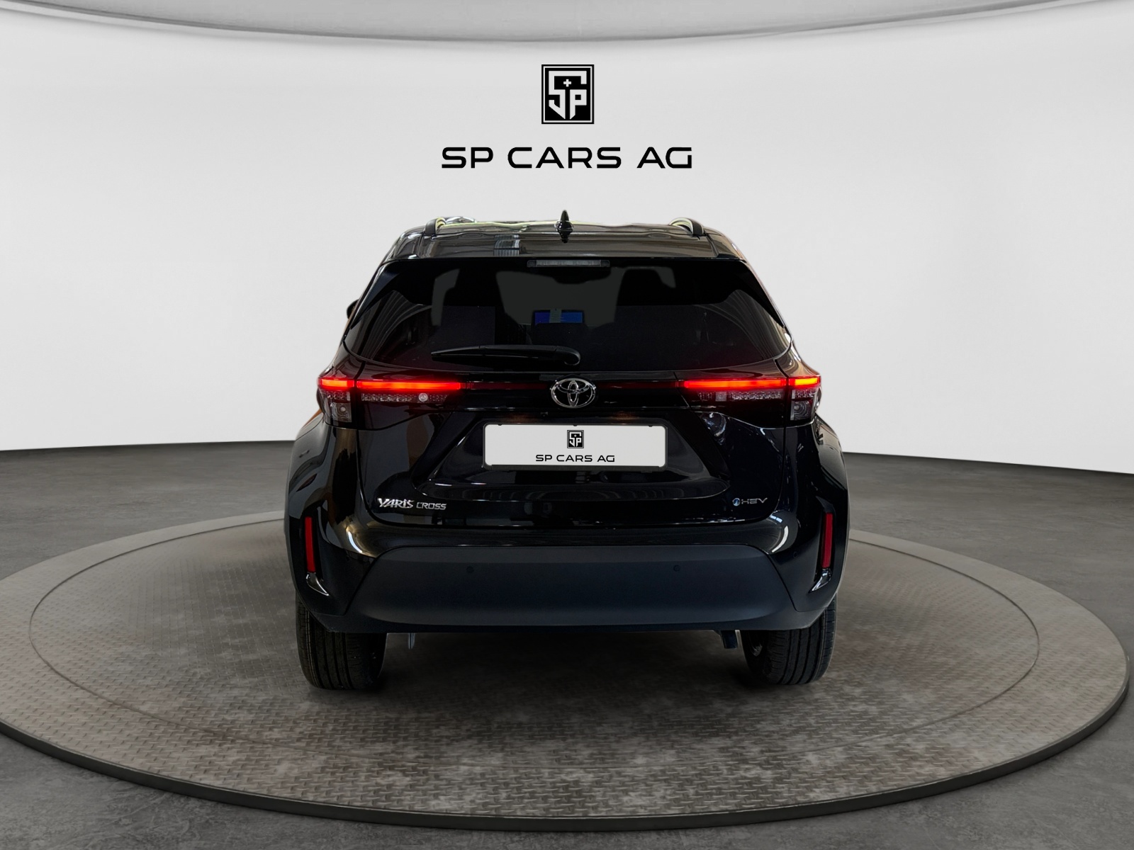 TOYOTA Yaris Cross 1.5 HEV Style-showroom-element-3