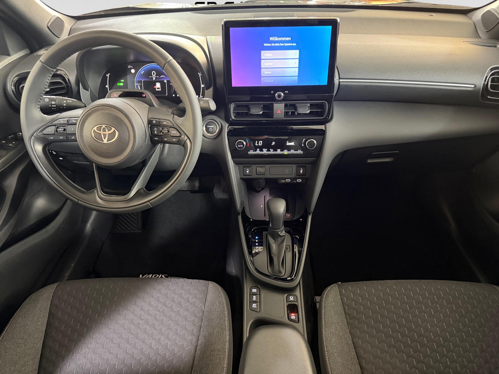 TOYOTA Yaris Cross 1.5 HEV Style-image-11