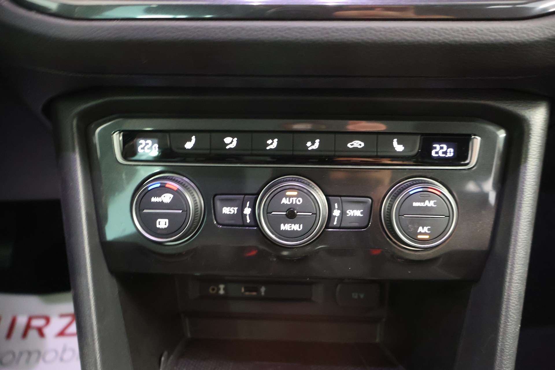 VW Tiguan 1.4TSI Comfortline 4Motion-image-17
