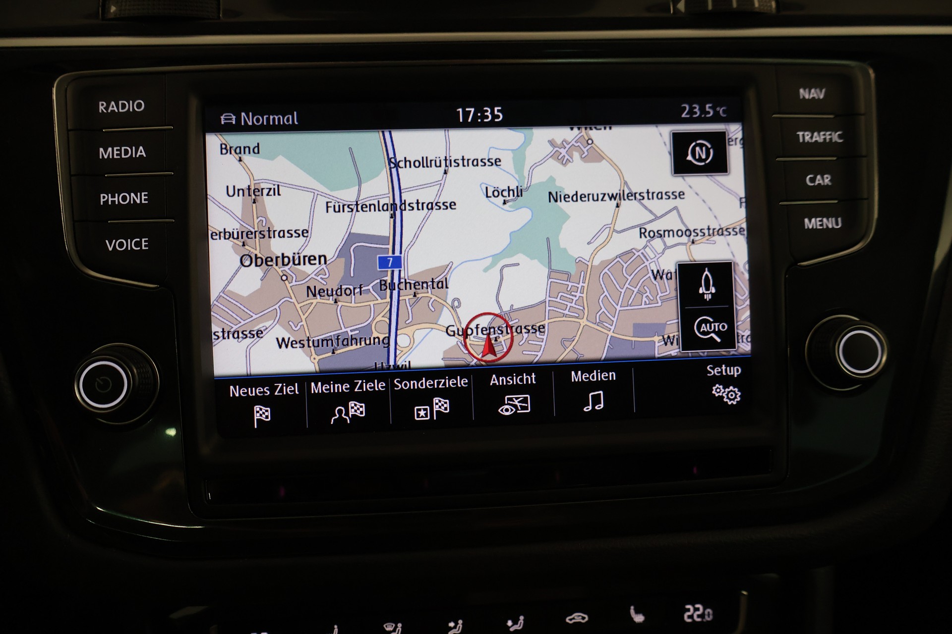 VW Tiguan 1.4TSI Comfortline 4Motion-image-22