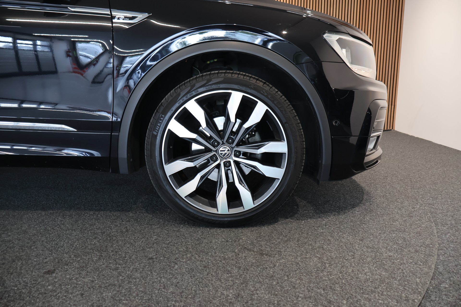 VW Tiguan 1.4TSI Comfortline 4Motion-image-25