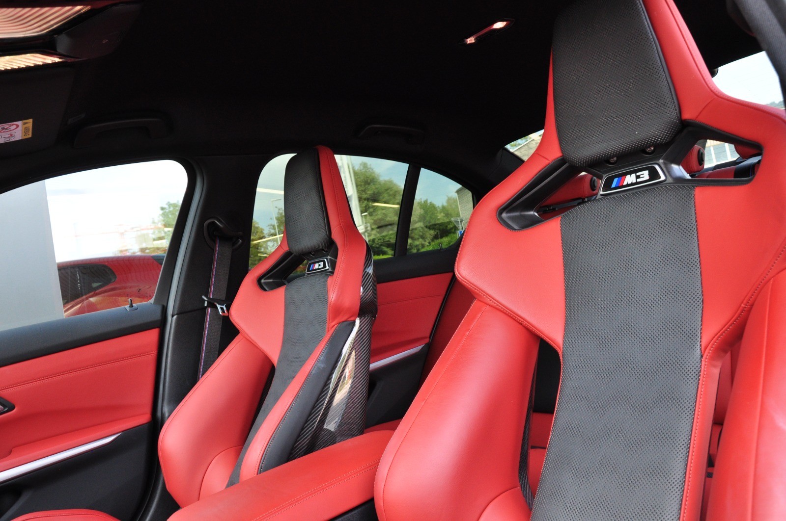 BMW M3 Competition M xDrive-image-11