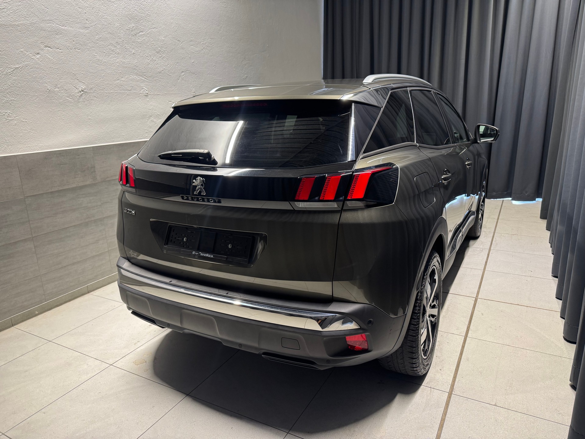 PEUGEOT 3008 1.6 THP GT Line EAT (11)(M)-image-5