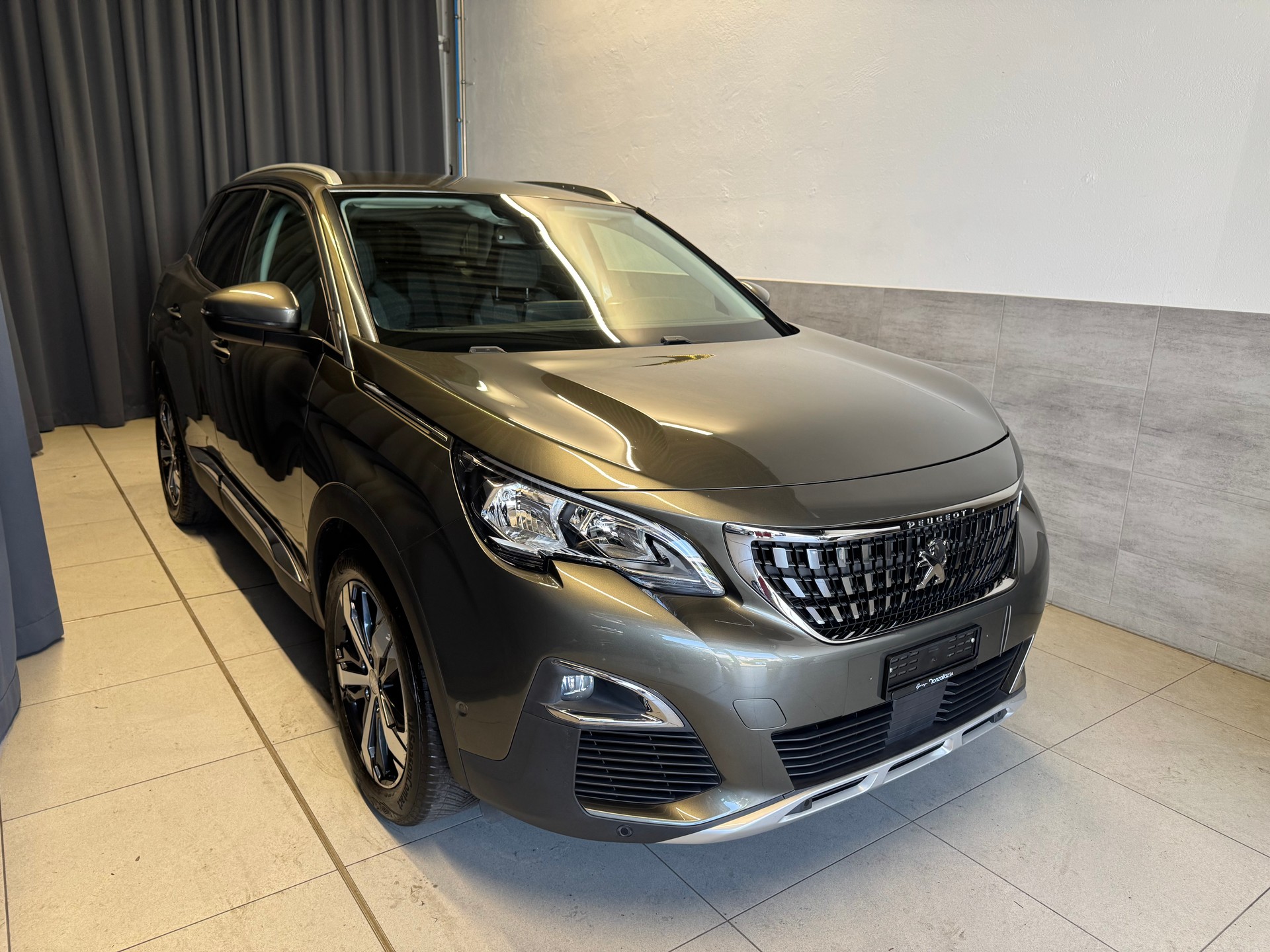 PEUGEOT 3008 1.6 THP GT Line EAT (11)(M)