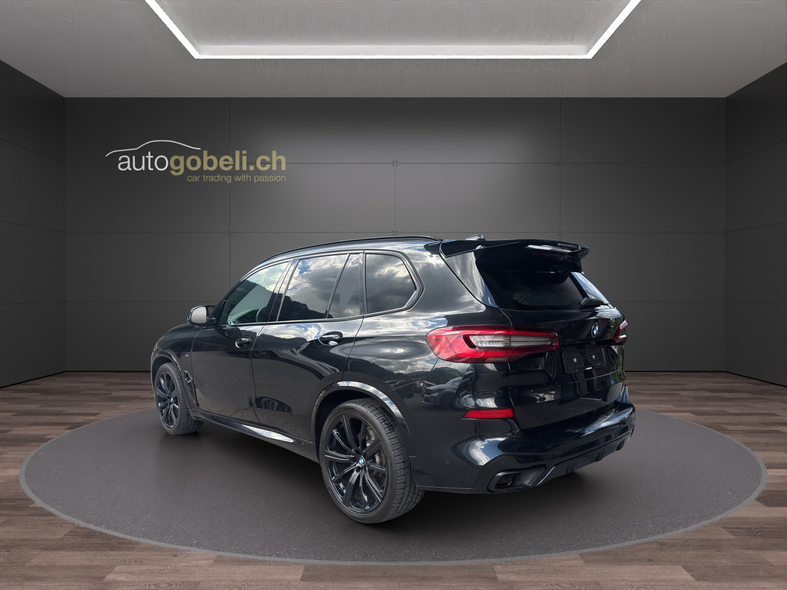 BMW X5 xDrive 40i Steptronic-showroom-element-1