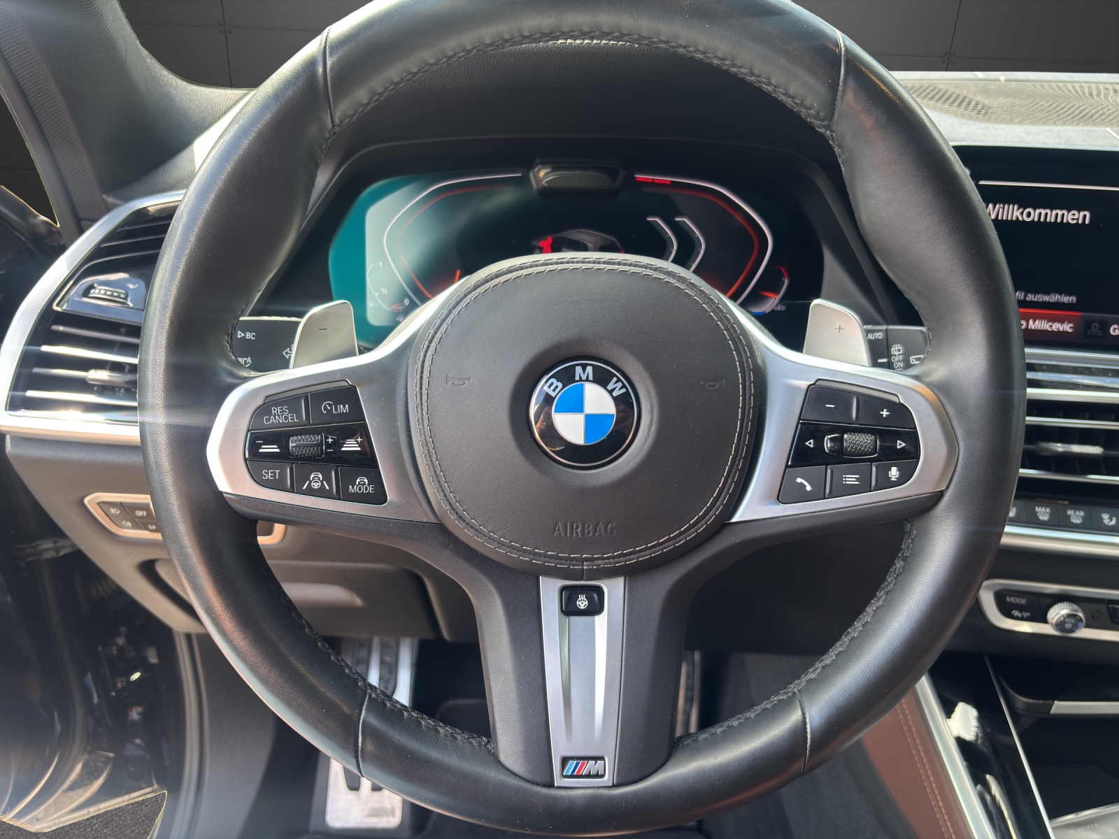 BMW X5 xDrive 40i Steptronic-image-5