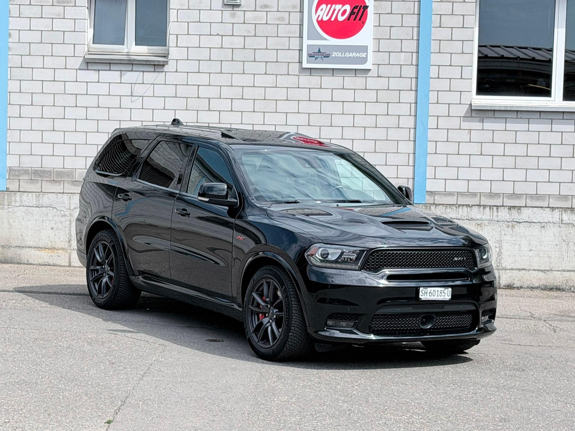 DODGE DURANGO SRT 392 AWD-showroom-element-1