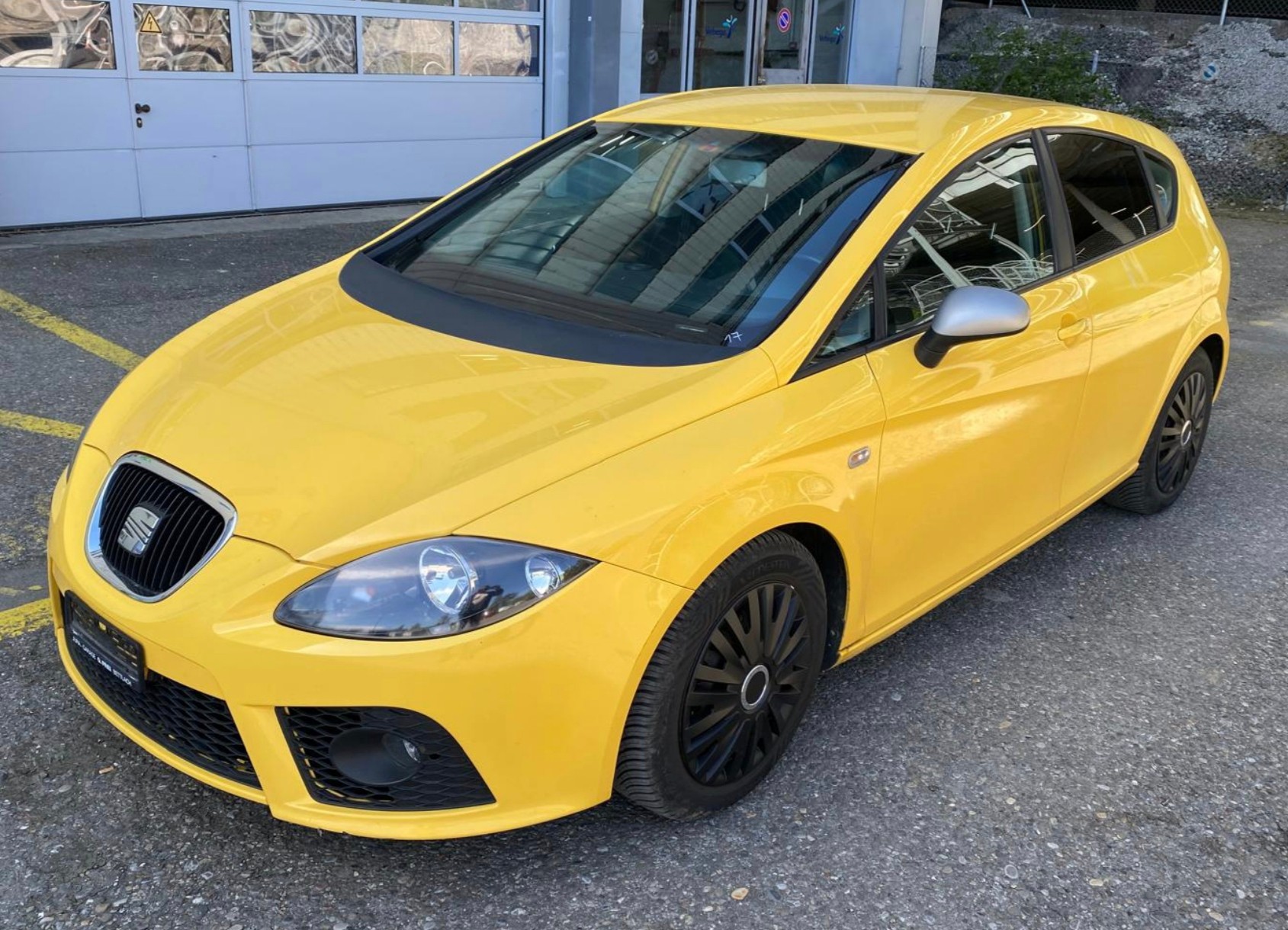 SEAT Leon 2.0 TDI FR-image-1