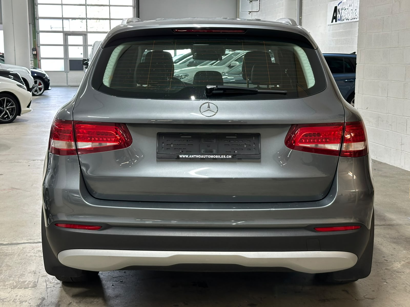 MERCEDES-BENZ GLC 250 4Matic 9G-Tronic-image-5