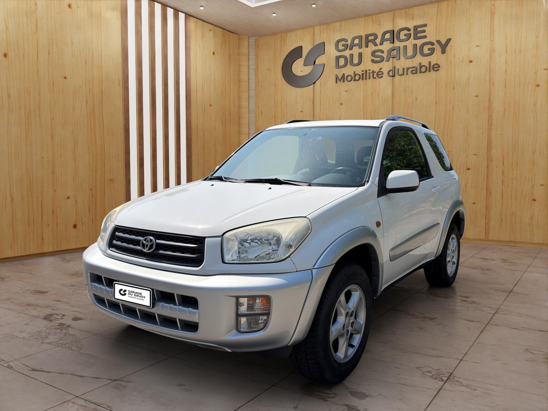TOYOTA RAV4 2.0i-16V Linea Sol